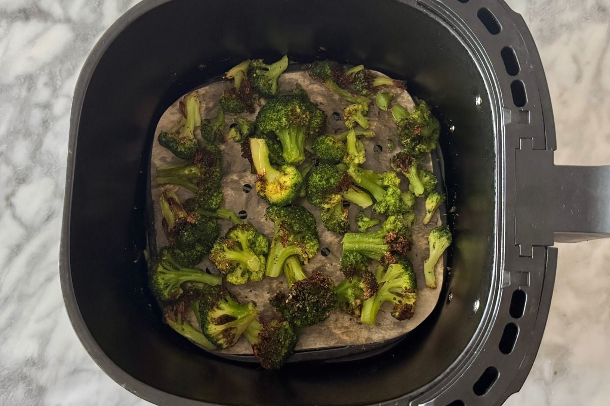Air fried frozen broccoli florets