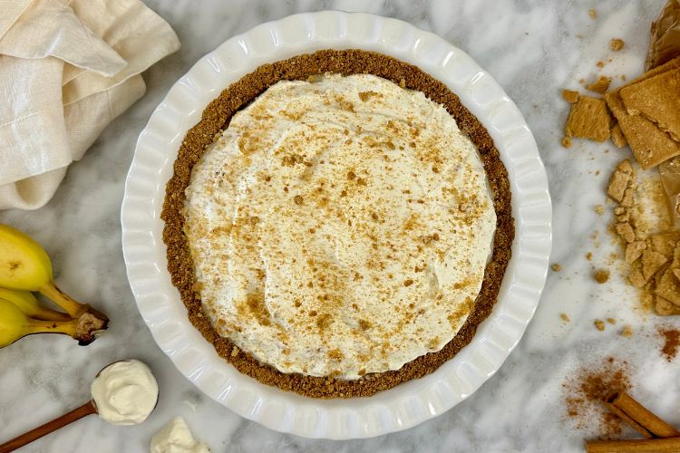 Assembled banana cream pie