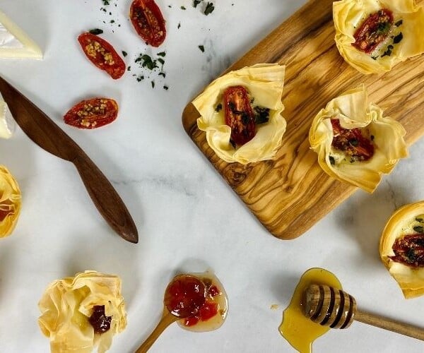 Baked brie bites recipe