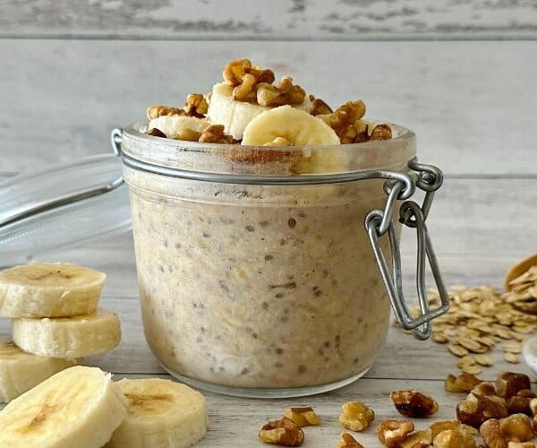 Banana Bread Overnight Oats