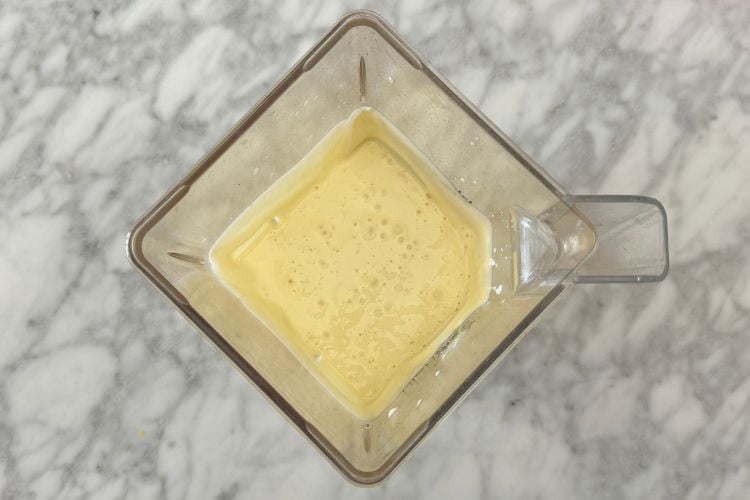 Blended filling for cheesecake