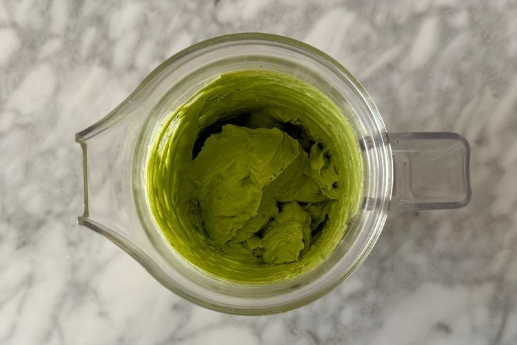 Blended guacamole dip