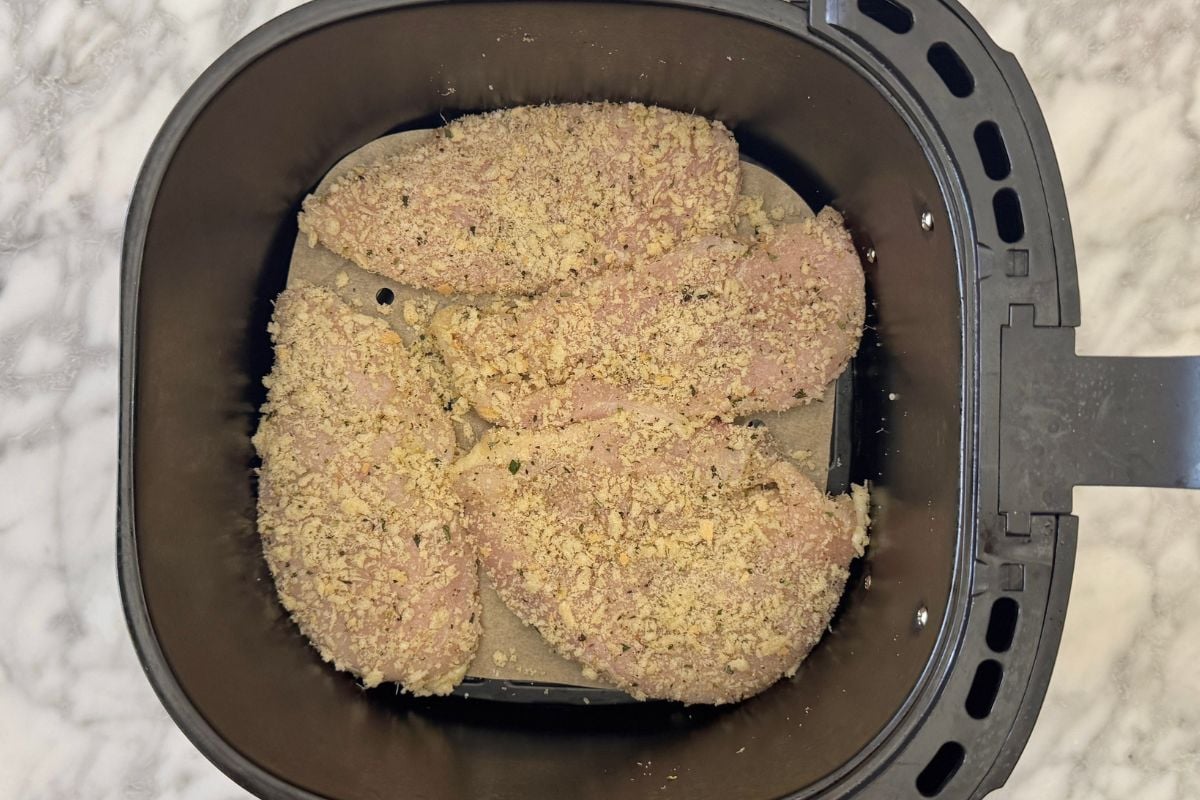 Breaded chicken in air fryer