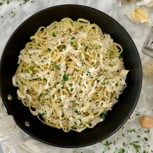 Chicken Alfredo Linguine