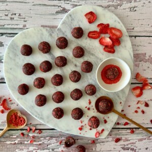 Chocolate Strawberry Balls