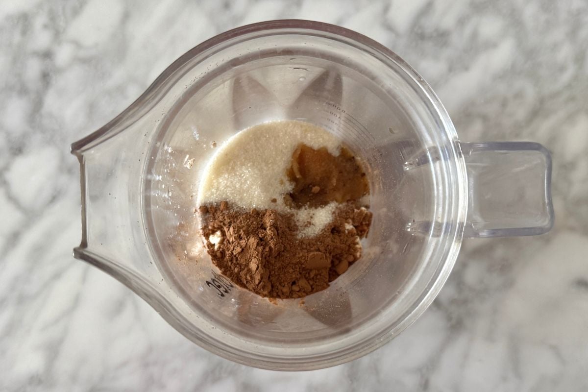 Chocolate cottage cheese mousse ingredients in blender