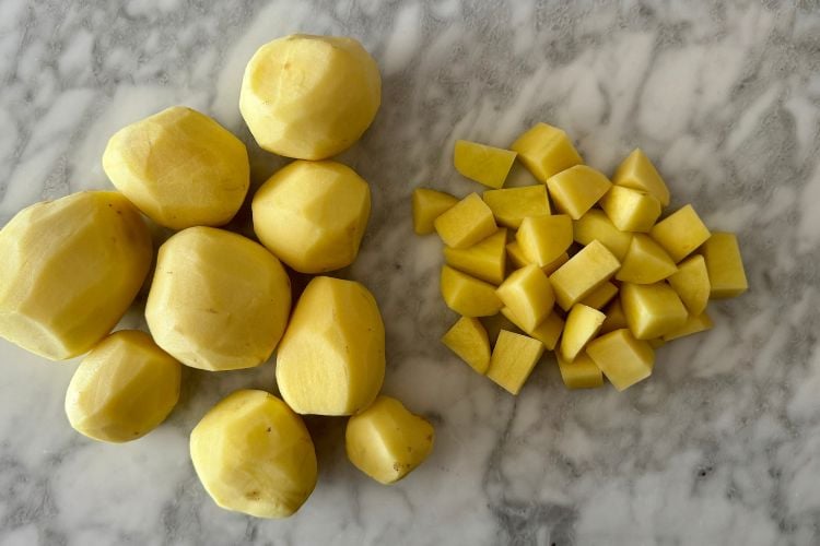 Chopped and peeled potatoes