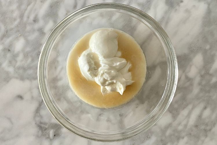 Coffee Cake With Greek Yogurt