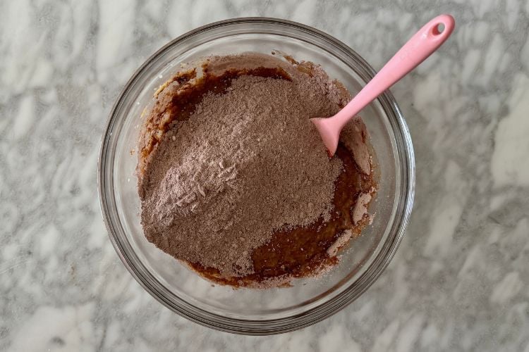 Combine the muffin batter in bowl