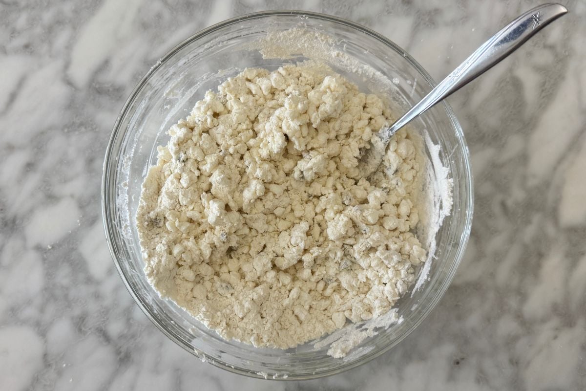 Combined jalapeño cheddar bagel dough