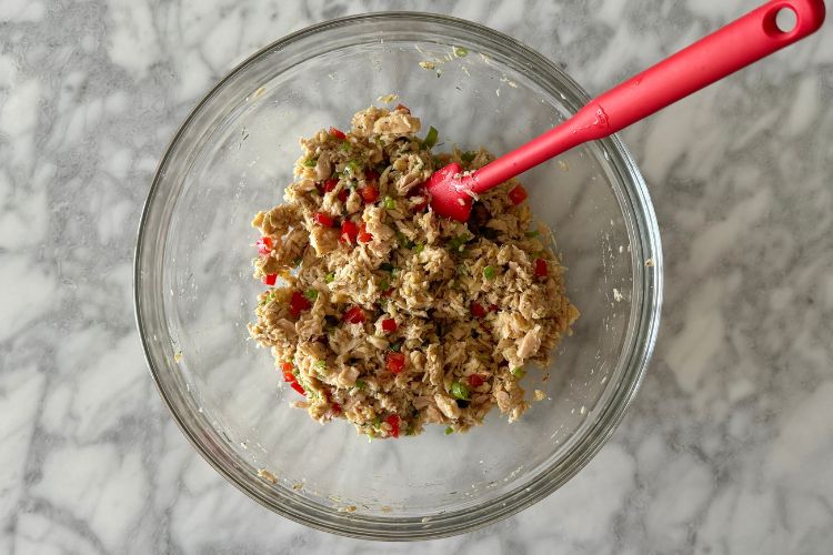 Combined tuna patties mixture