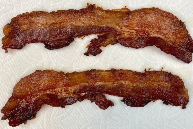 Cooked bacon