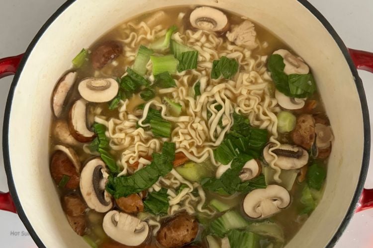 Cooked ramen soup