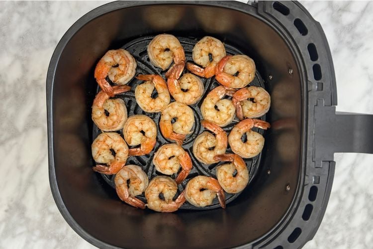 Cooked shrimp in air fryer