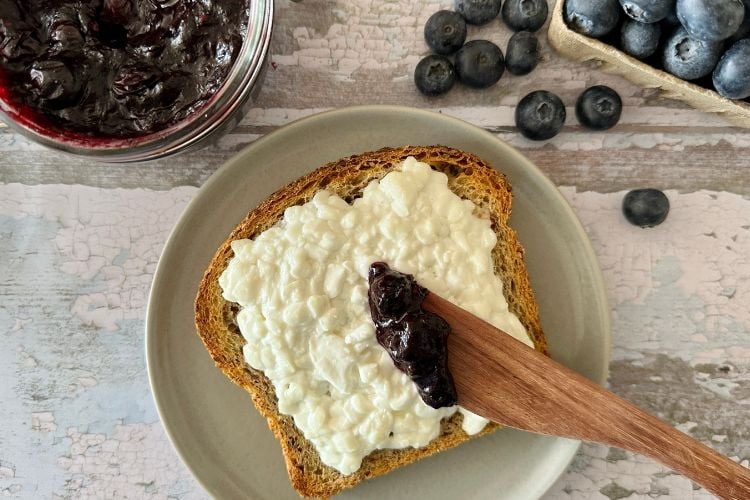 Cottage Cheese And Jam