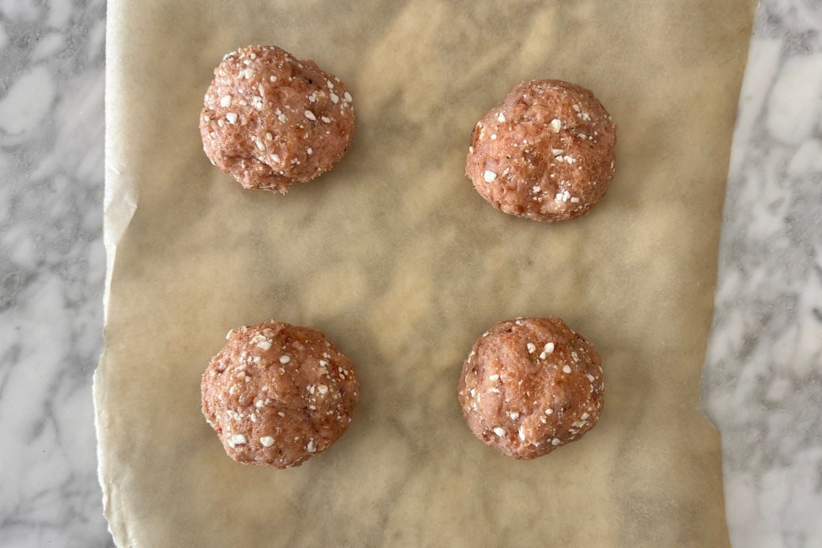 Cottage cheese burger patties