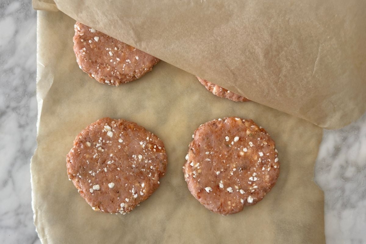 Cottage cheese turkey burger patties