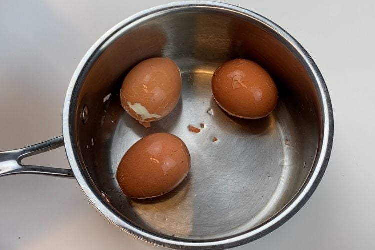 Cracked soft-boiled to hard-boiled eggs