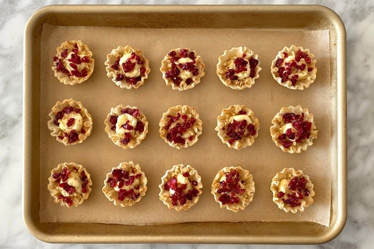 Cranberries in phyllo shells