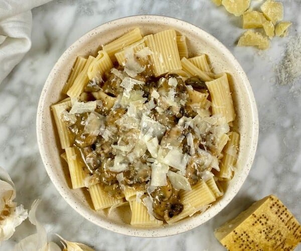 Creamy Mushroom Alfredo Sauce