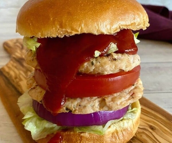 Finished Mediterranean turkey burger