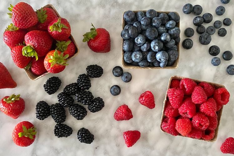 Fruit With Cottage Cheese