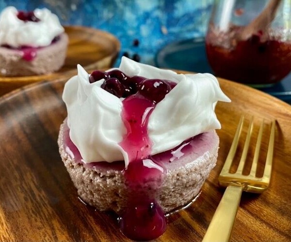Healthy Blueberry Cheesecake by Healthy Foodie Girl