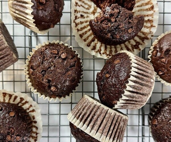 Healthy Chocolate Zucchini Muffins