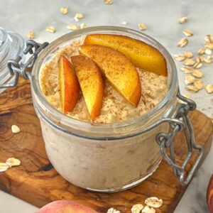 Healthy Peach Overnight Oats