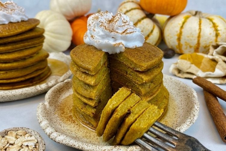 Healthy pumpkin pancakes