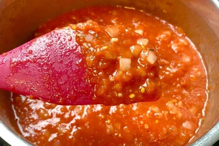 Homemade marinara sauce