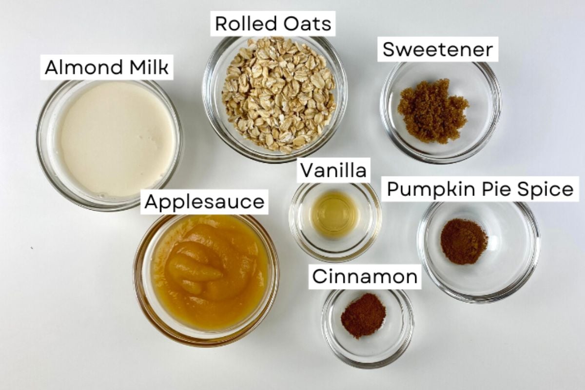 Ingredients for apple pie overnight oats