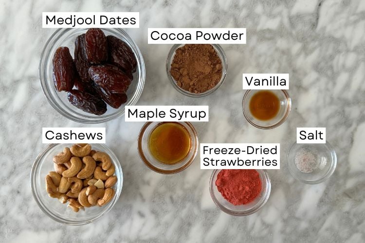 Ingredients for chocolate strawberry balls