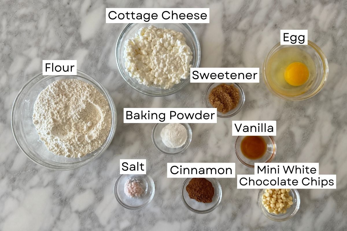 Ingredients for copycat cinnamon crunch bagels