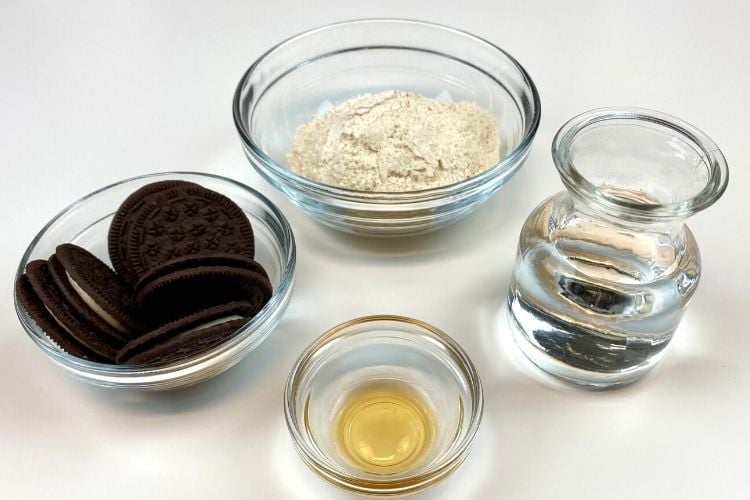 Ingredients for healthy fried Oreo thins