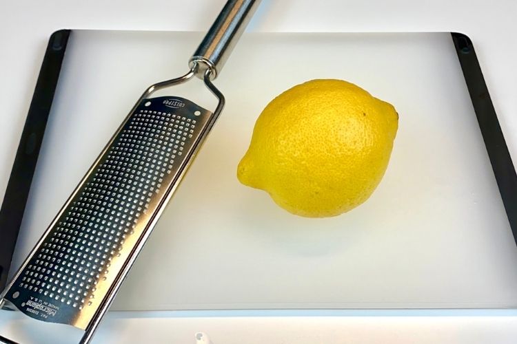 Lemon on cutting board