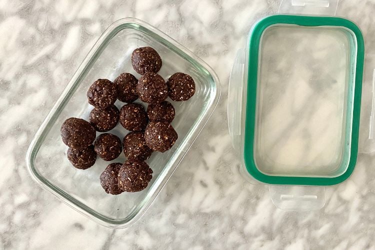 Meal Prep Brownie Energy Balls