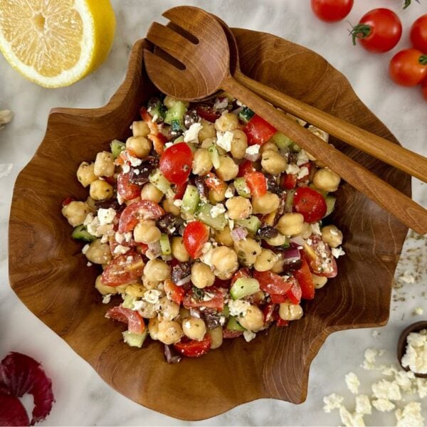 Mediterranean Chickpea Salad Recipe