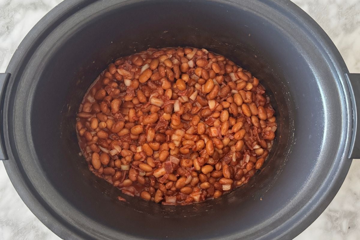 Mixed baked beans in slow cooker
