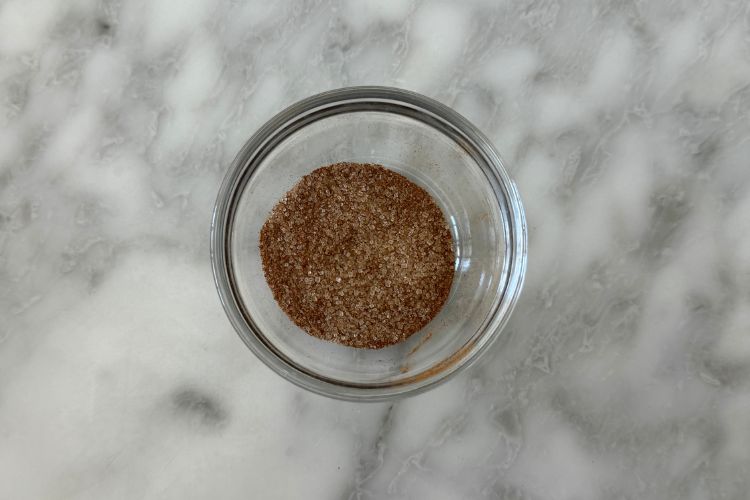 Mixed cinnamon and sugar in bowl