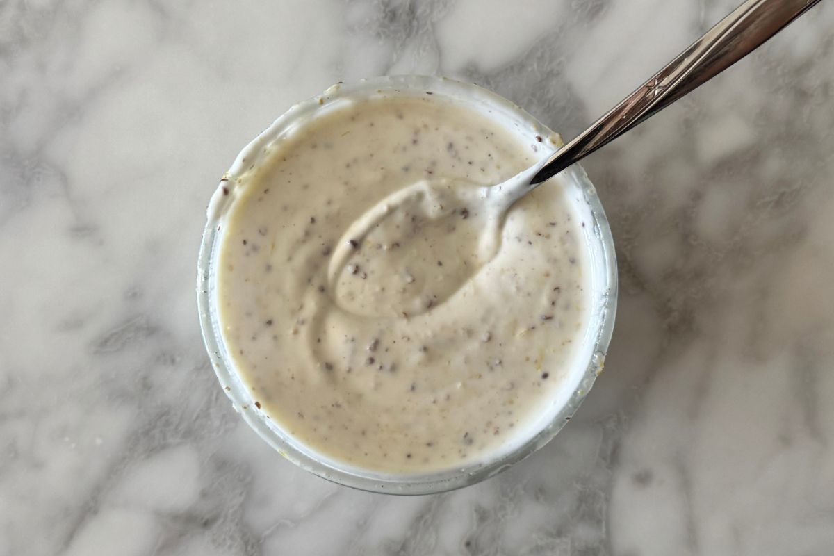 Mixed dressing for shrimp salad