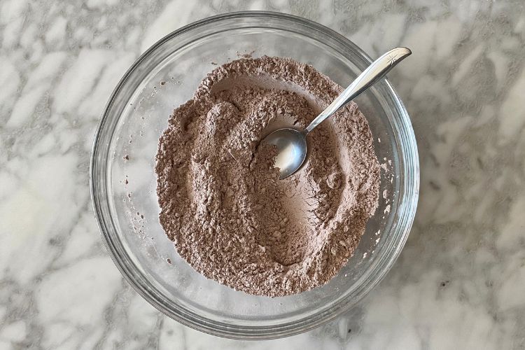 Mixed dry ingredients in bowl