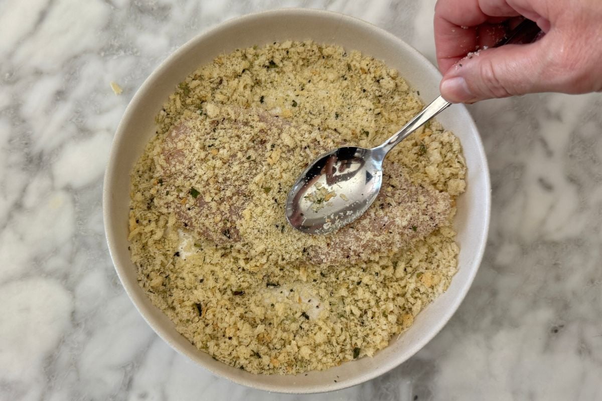 Mixed seasoned breadcrumb mixture