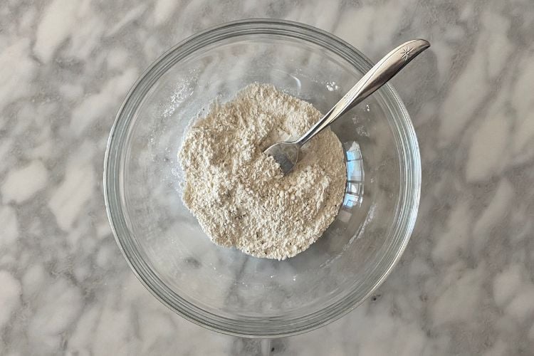 Mixed self rising flour