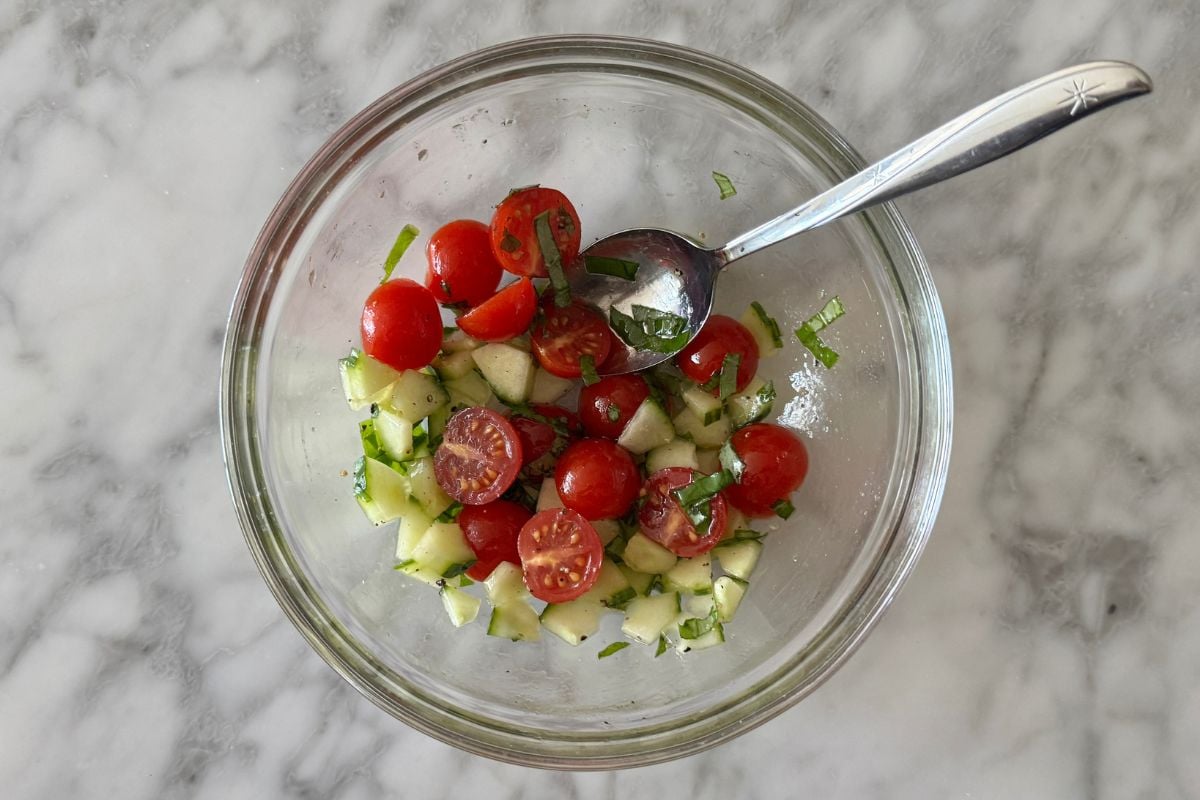 Mixed topping for whipped feta dip
