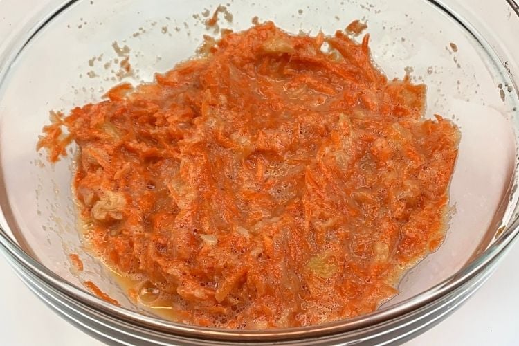 Mixed wet ingredients for the healthy carrot cake recipe