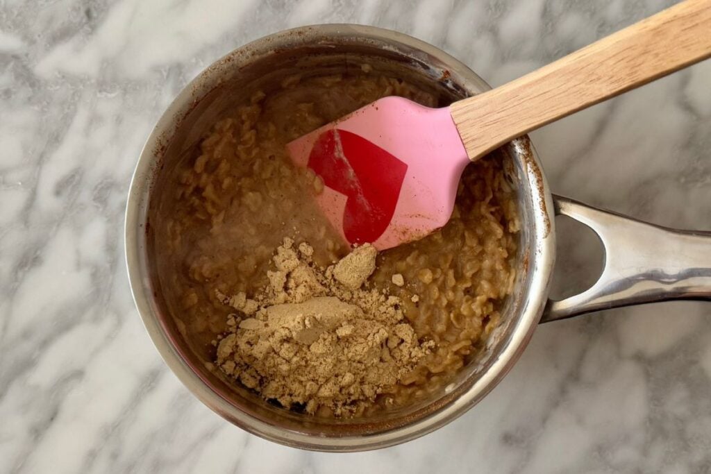 Protein powder in oatmeal