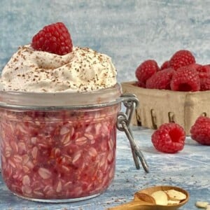 Raspberry Overnight Oats