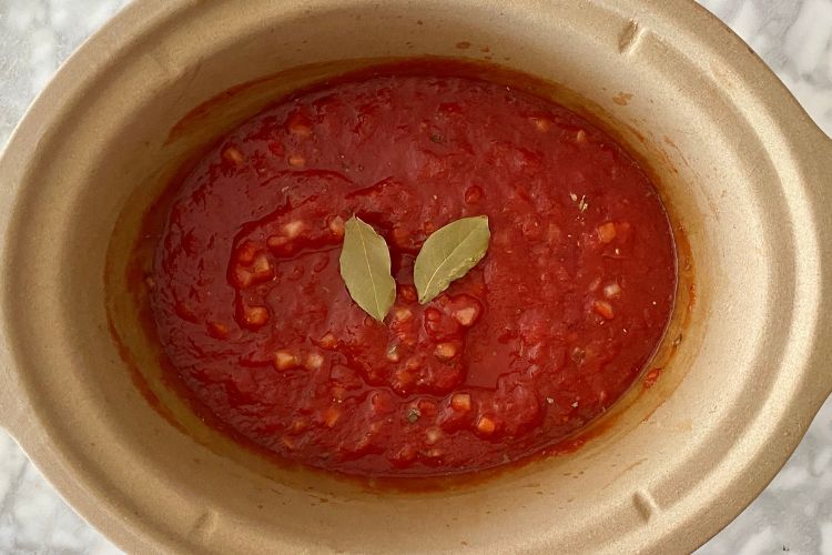 Sauce Ingredients In Slow Cooker