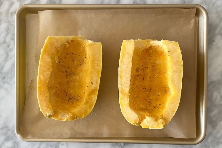 Seasoned spaghetti squash